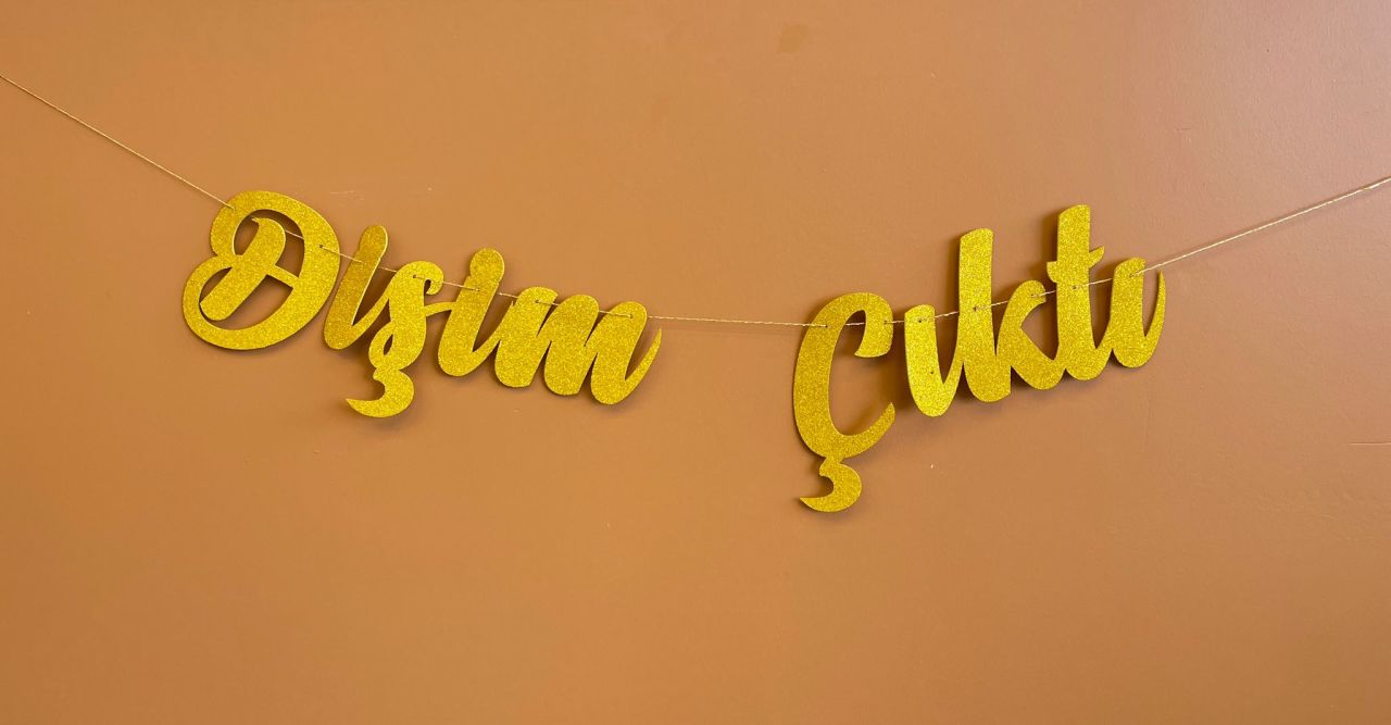 Gold İtalik Kaligrafi Dişim Çıktı Yazısı