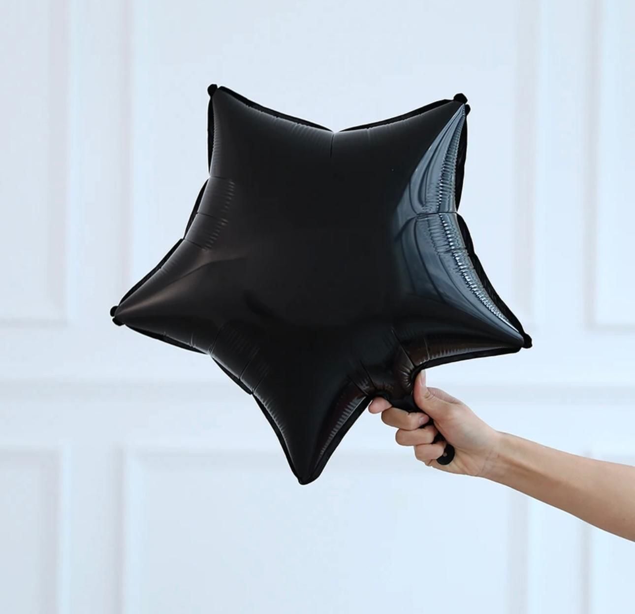 Siyah Yıldız Folyo Balon 1 Adet